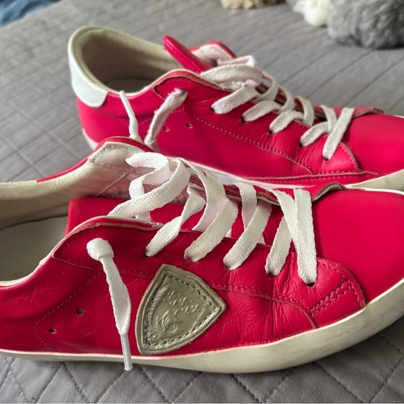 Philippe Model women’s hot pink Sneakers with silverAccents - Picture 3 of 14